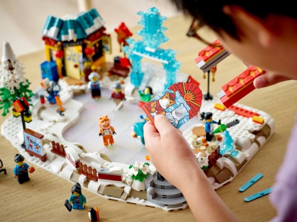 UNIVERSO ENCANTADO - Festival do Gelo do Ano Novo Lunar – 80109 - LEGO SET